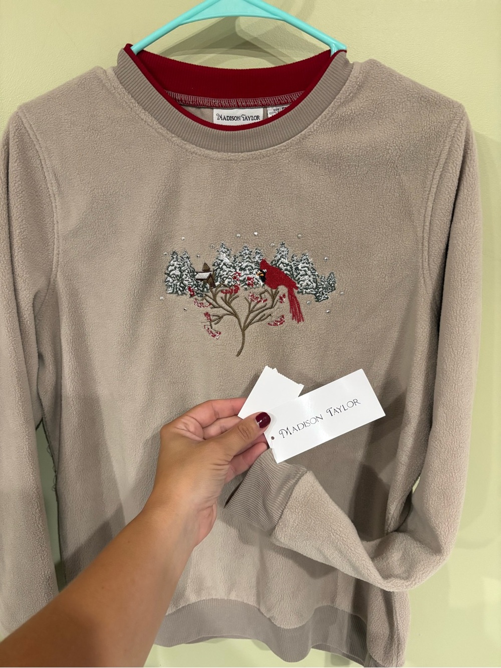 Women's Madison Taylor Christmas Cardinal Pullover